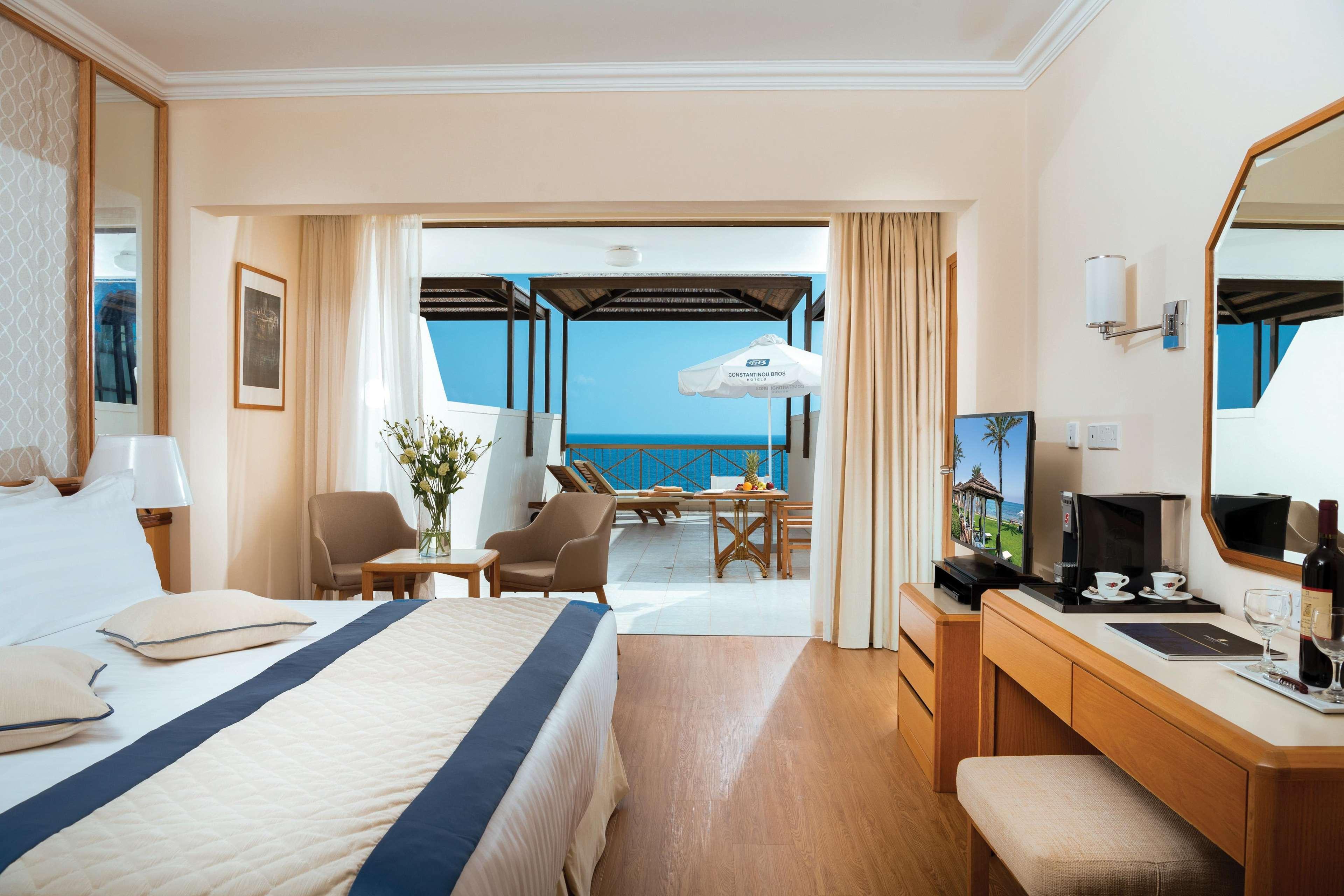 Constantinou Bros Athena Beach Hotel Geroskipou Exterior photo