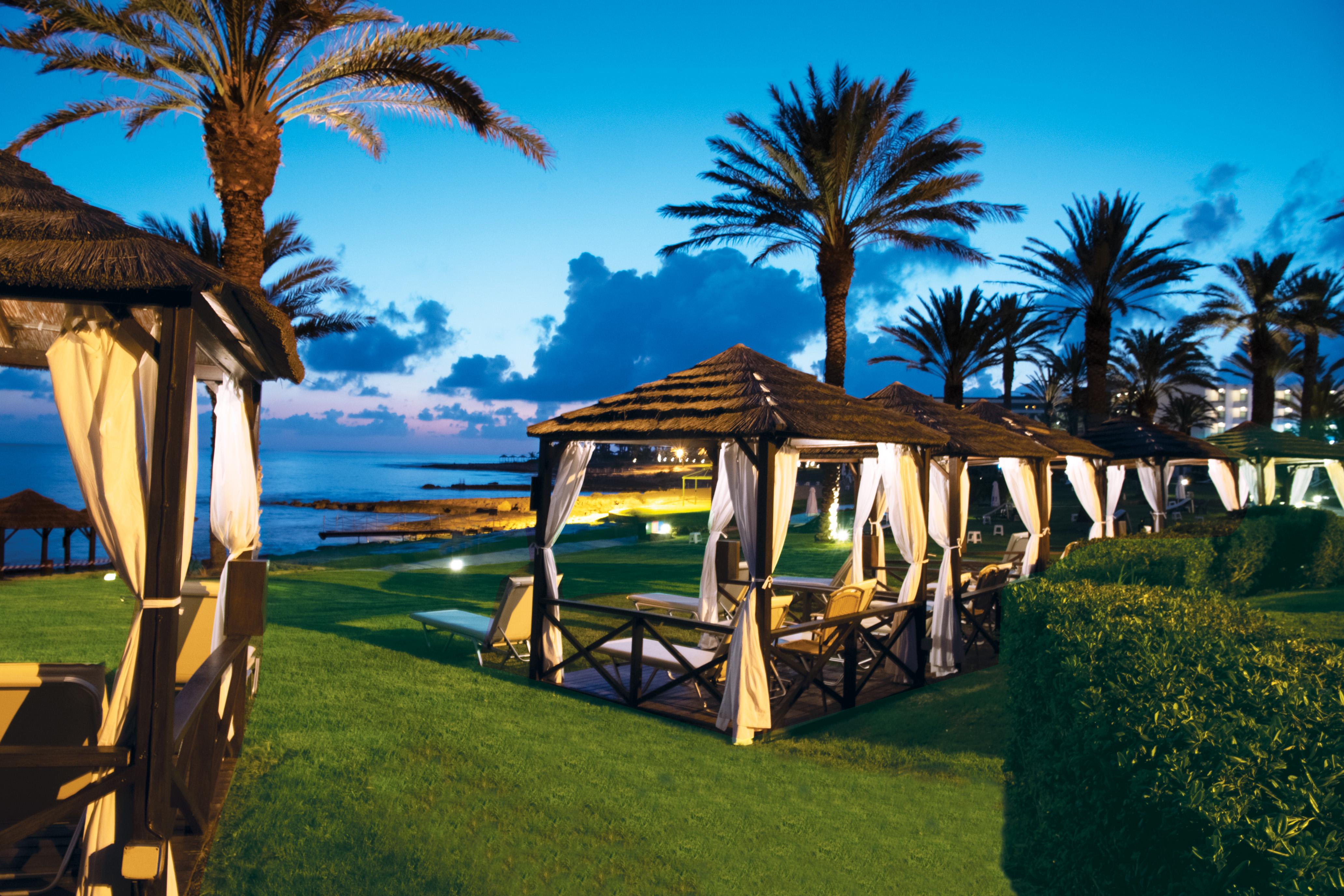 Constantinou Bros Athena Beach Hotel Geroskipou Exterior photo