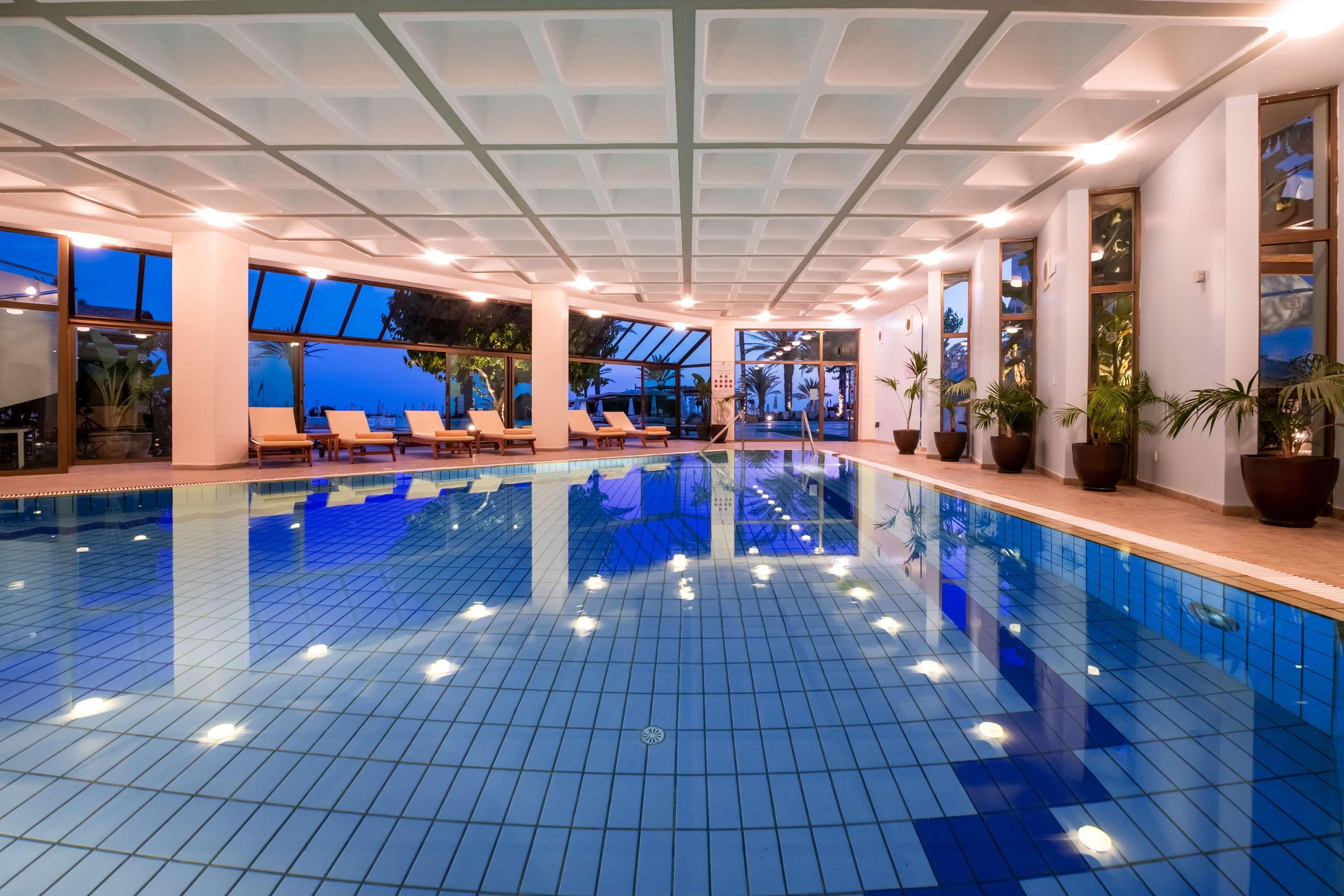 Constantinou Bros Athena Beach Hotel Geroskipou Exterior photo