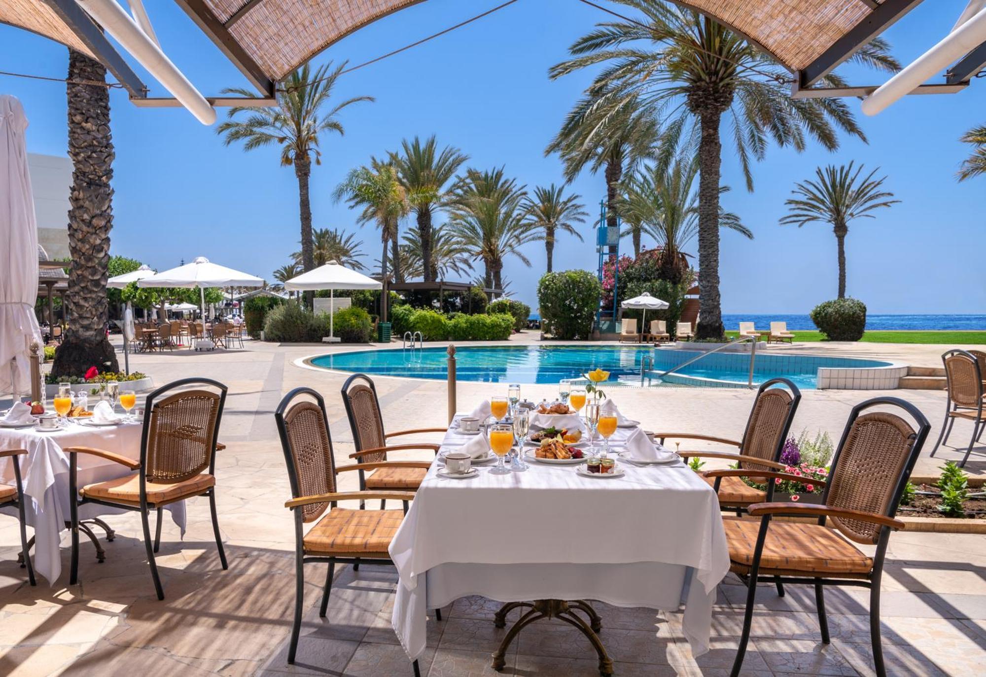 Constantinou Bros Athena Beach Hotel Geroskipou Exterior photo