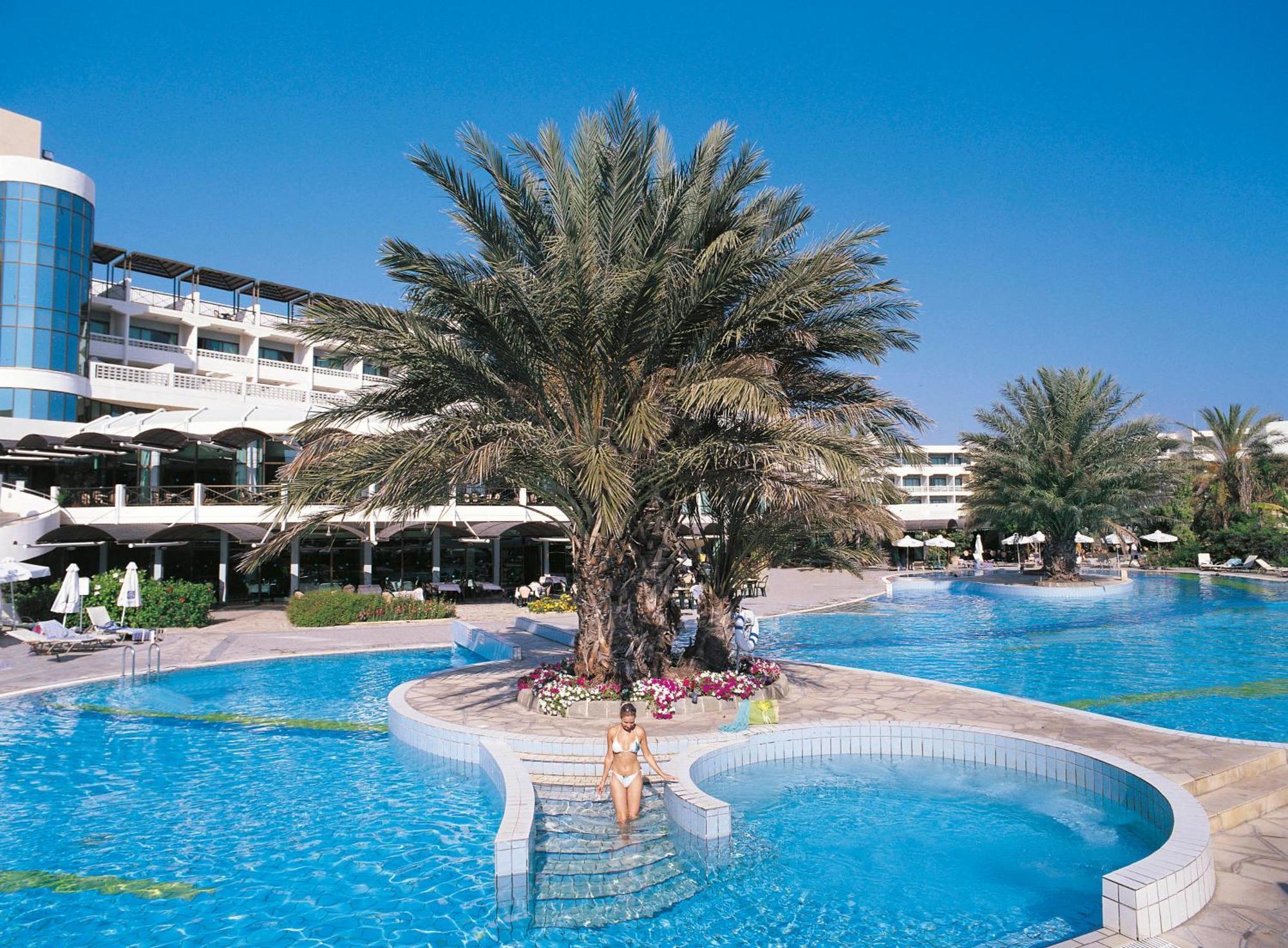 Constantinou Bros Athena Beach Hotel Geroskipou Exterior photo